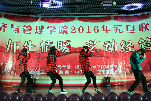 澳门天天好彩，精彩纷呈活动，展望美好未来—探访澳门2025年的美好蓝图,2025年澳门天天好彩:2025澳门天天好彩:精彩纷呈活动